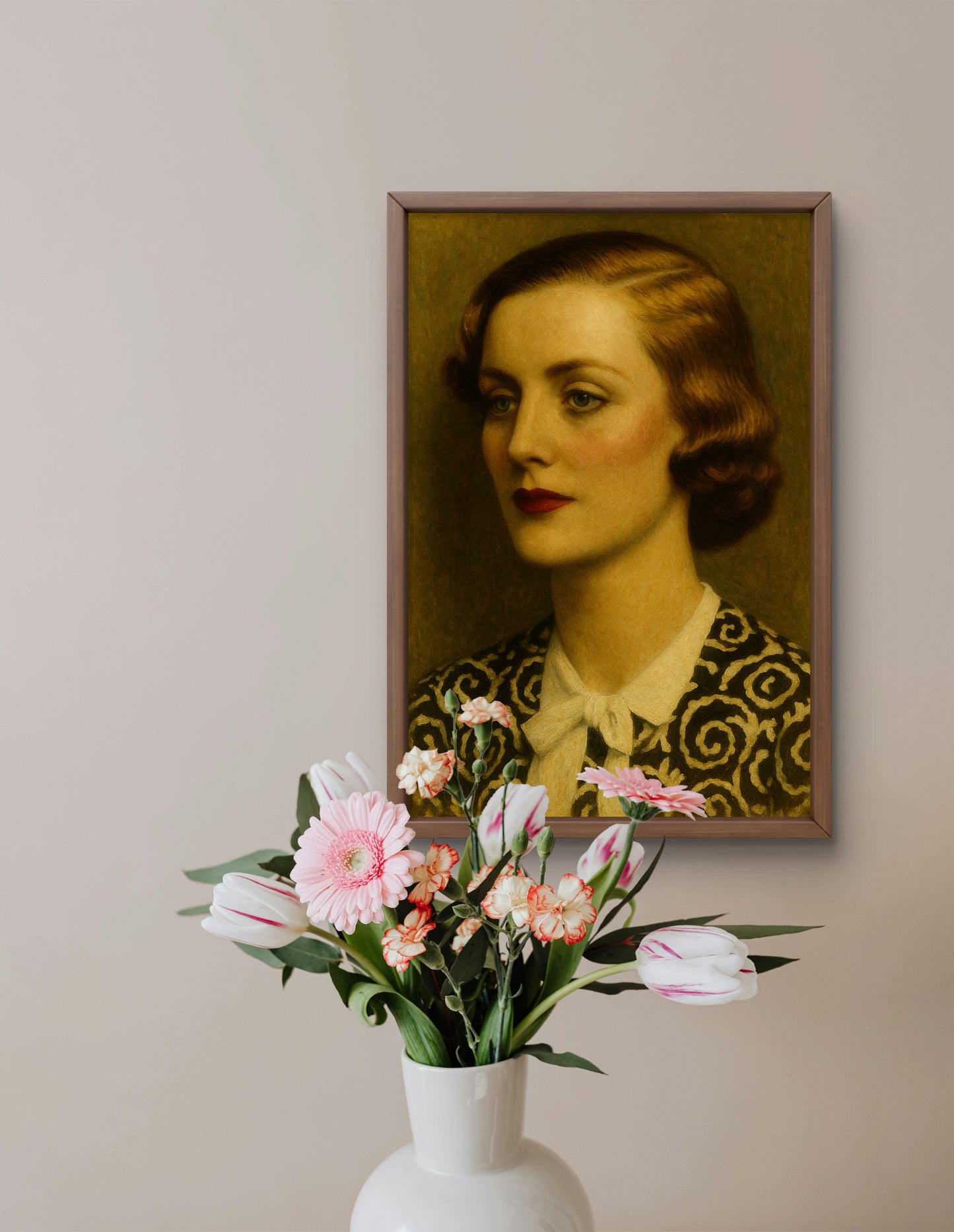 Diana Mitford: Beauty, Power, and Controversy.