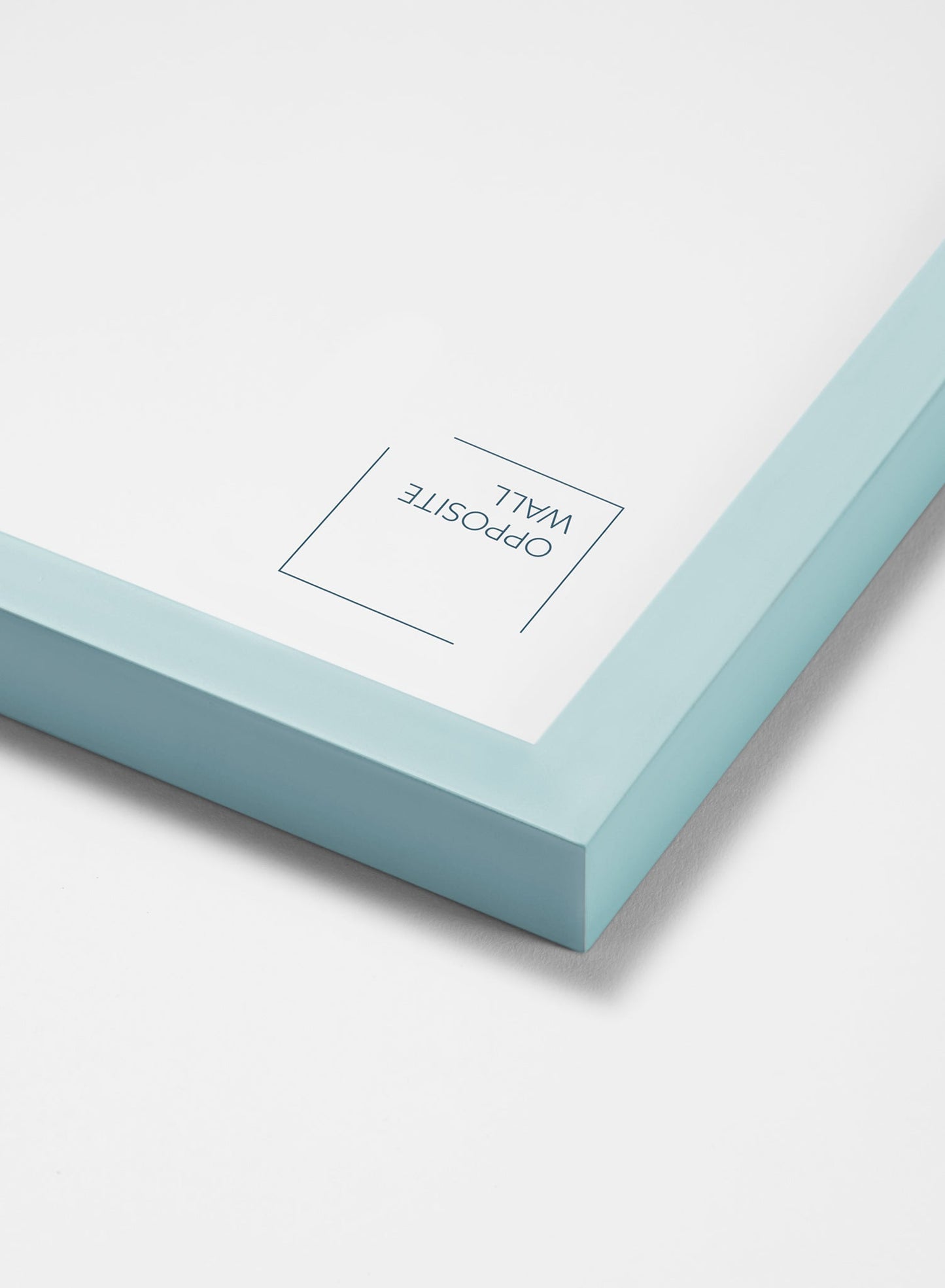 Sky Wood Frame, 19¾x27½ in | 50x70 cm